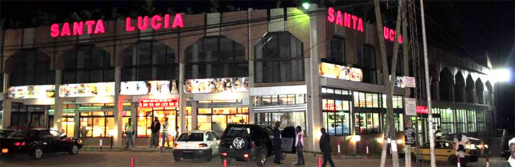 Elles réclament leurs effets perdus au patron de Santa Lucia