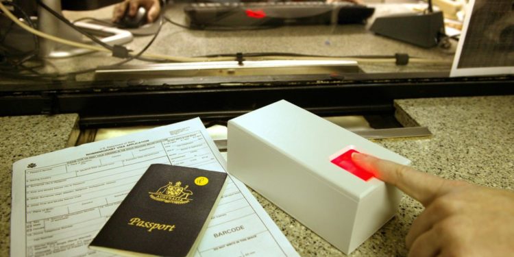 Le «démarcheur» des visas était l’escroc caché de ses clientes