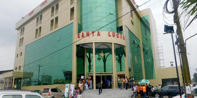 Embrouilles chez Santa Lucia autour d’un vol de 35 millions de F.