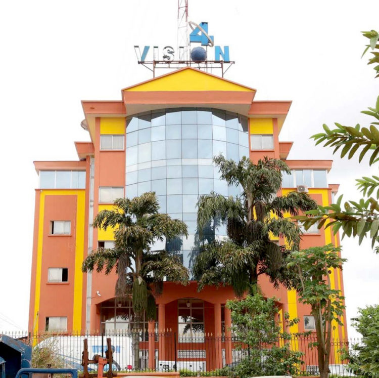 Méprisé par la presse, le CNC fait appel aux gros bras d’Atanga Nji