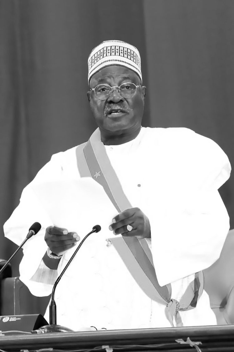 L’Assemblée nationale en justice pour une dette de 9 millions de F.