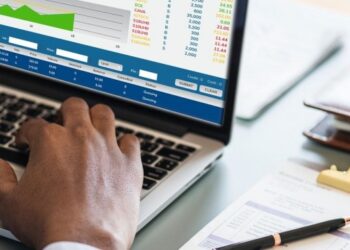 Un promoteur d’un institut universitaire poursuivi pour escroquerie