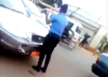 À Kondengui pour avoir tenté de tuer un fonctionnaire de police