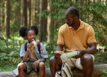 L’oncle qui veut arracher les enfants à leur mère